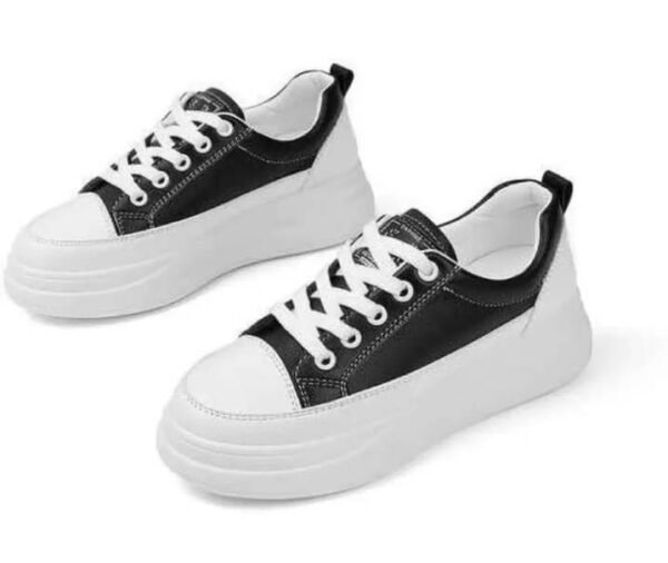 balck-and-white-sportsshoes-for-women-2