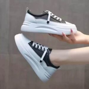 primary-balck-and-white-sportsshoes-for-women