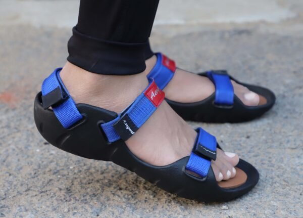 primary-blue-sandals-for-men-1