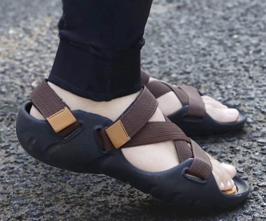 primary-brown-sandals-for-men-1